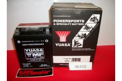 BATTERIA YUASA YTX14AH-BS