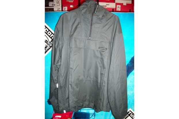 GIACCA ANORAK 100% IMPERMEABILE